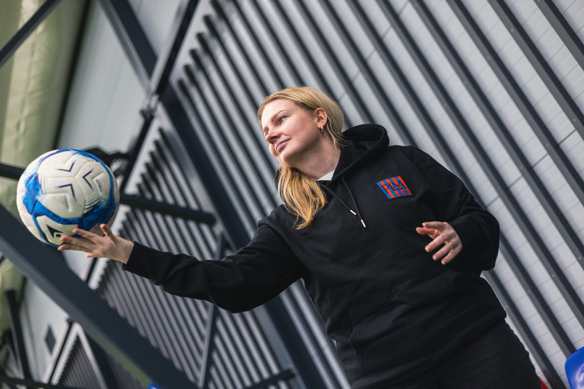 Üks ühele | Sirje Kapper tiitlijuttudest: ambitsioon on alati kõrge, aga enne teod, siis sõnad