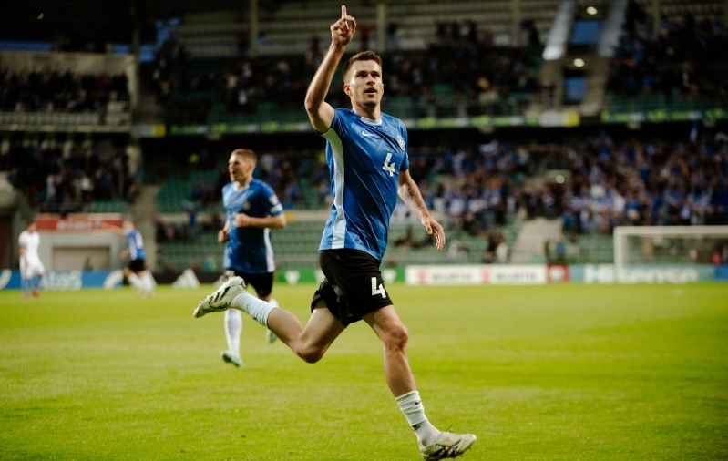 Kas Mattias Käit mängib ülemise või alumise poolkaitsjana? Foto: Liisi Troska / jalgpall.ee