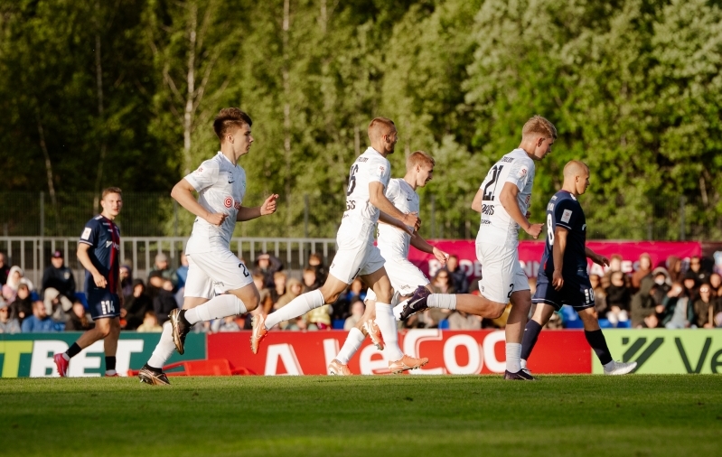 ... teist Flora enam tagasi lüüa ei jõudnud. Foto: Liisi Troska / jalgpall.ee