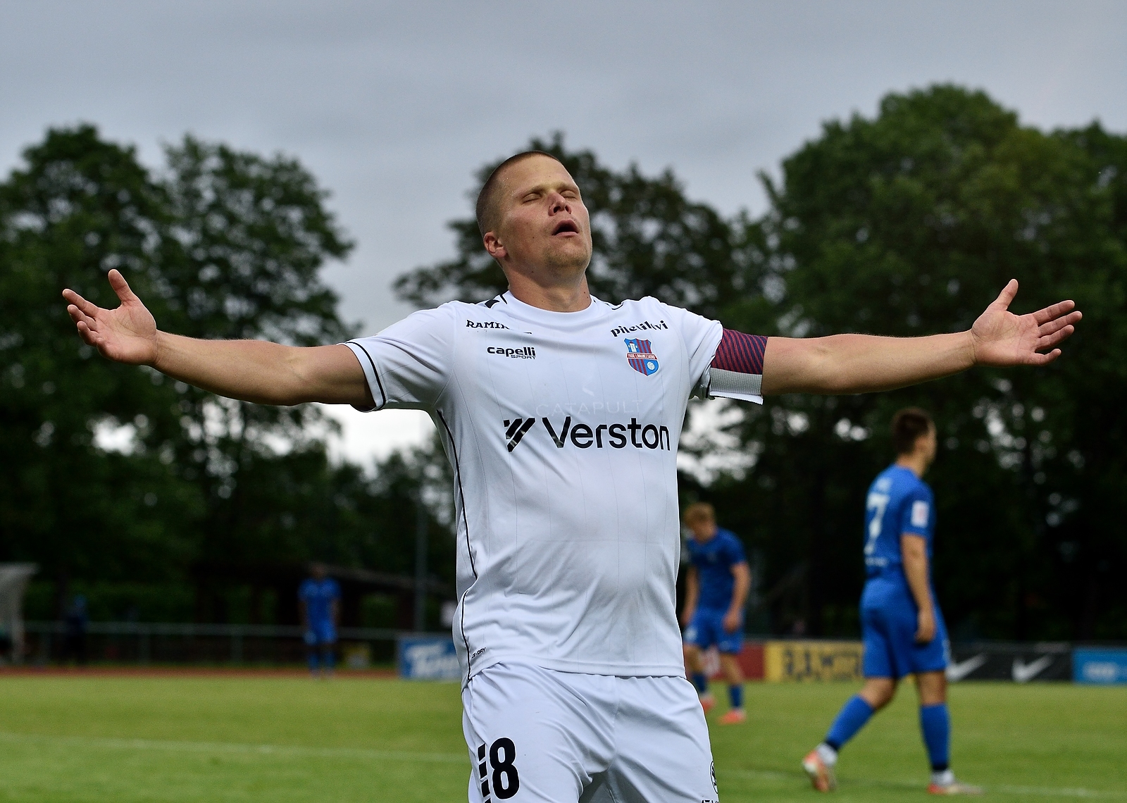 Ojamaa teab täpselt, millistele nuppudele vajutada, et vastaseid ärritada. Foto: Imre Pühvel