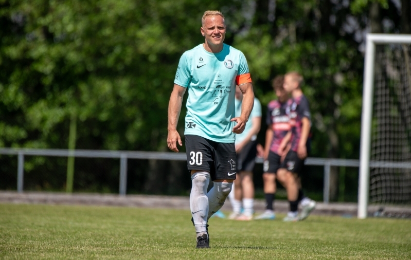 FC Hiiumaa kapten Sander Laur on tõsine tööloom. Foto: Mihkel Naukas