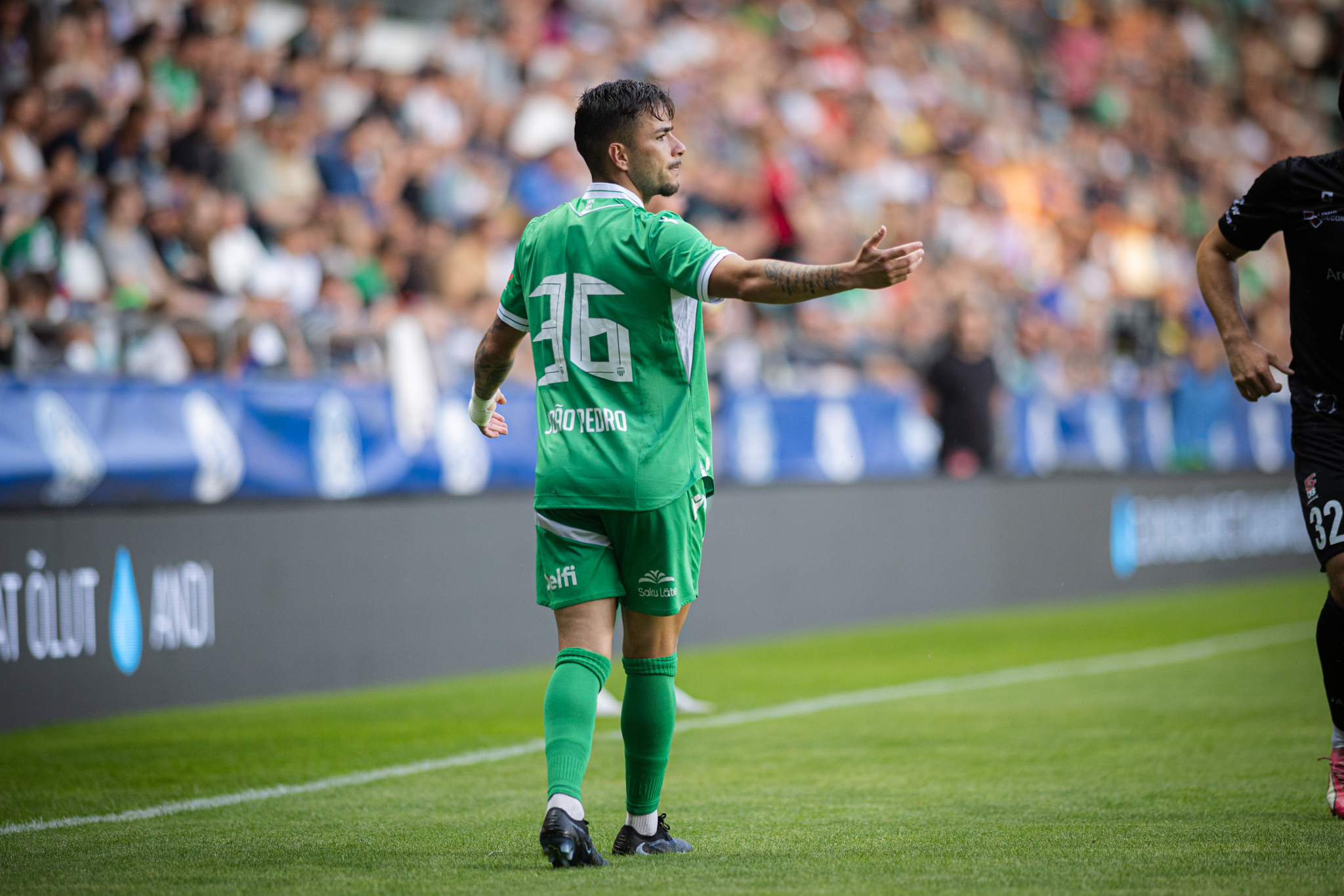 Pikk ette (ja ise järele) | Liiga tummine Levadia eksis jalgpalli kuldreegli vastu