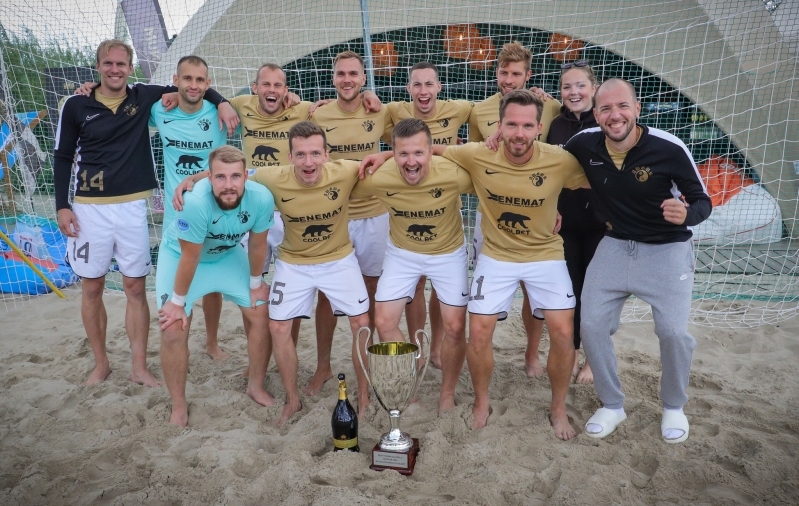 Teerullile kiirelt hoo sisse lükanud Pärnu Tervis kindlustas koduväljakul hõbemedalid, Augur osutus löödavaks