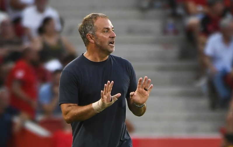 Flick polnud 3:0 võidu järel rahul: oleksime pidanud rohkem väravaid lööma