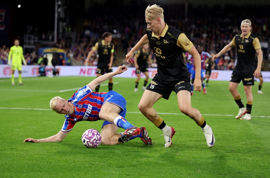 Mullu augustis sai Shein end proovile panna meeste vastu, kes krooniti t&auml;navu mais Konverentsiliiga v&otilde;itjateks. Foto: Scanpix / David Klein / Reuters