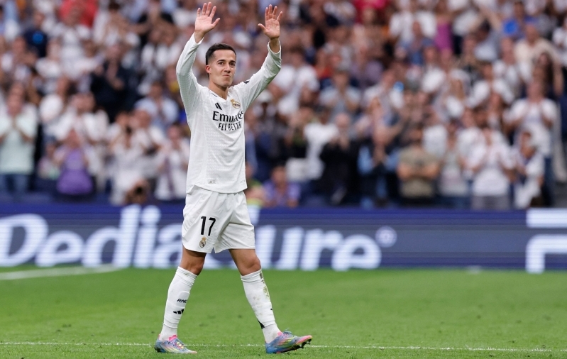 Realiga viiel korral Meistrite liigas triumfeerinud ääreründaja liitus Ten Hagi Leverkuseniga