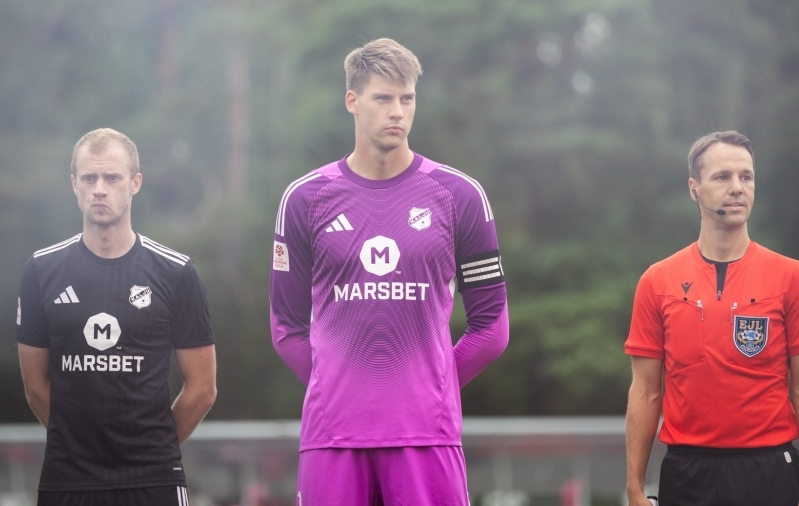 Henri Perk seljatas vigastuse ning on valmis taas Kalju väravasuud kaitsma. Foto: Katariina Peetson / jalgpall.ee