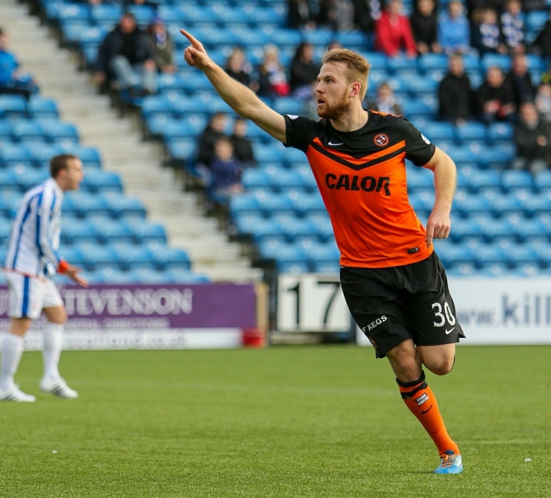 Dundees väravat tähistamas .Foto: erakogu