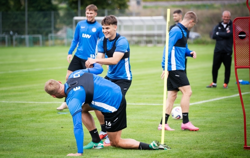 Ideaalist 0,1 kaugusele jõudnud Kristal naudib Saksamaal olelusvõitlust: vahel on trennis kaklus, pärast oleme sõbrad edasi