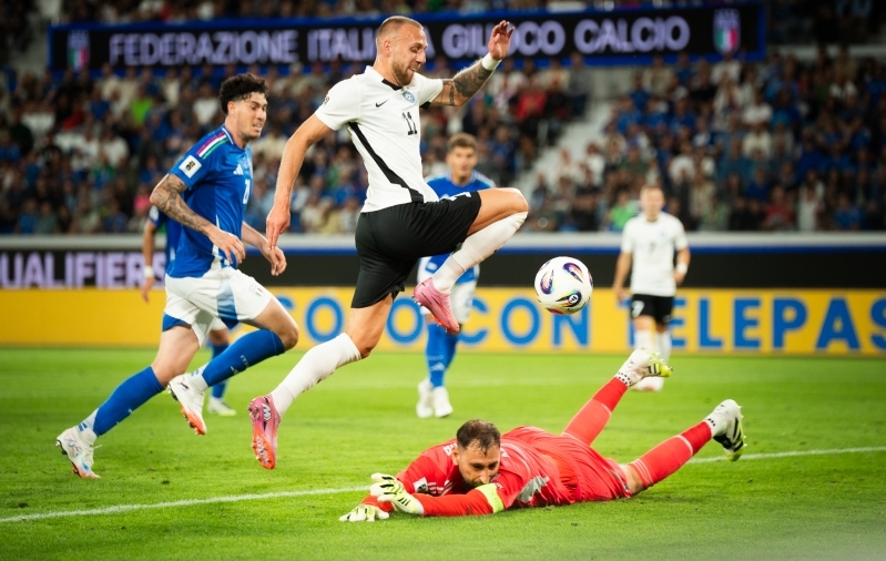 Mihkel Ainsalul oli võimalus lüüa eestlaste auvärav. Foto: Liisi Troska / jalgpall.ee