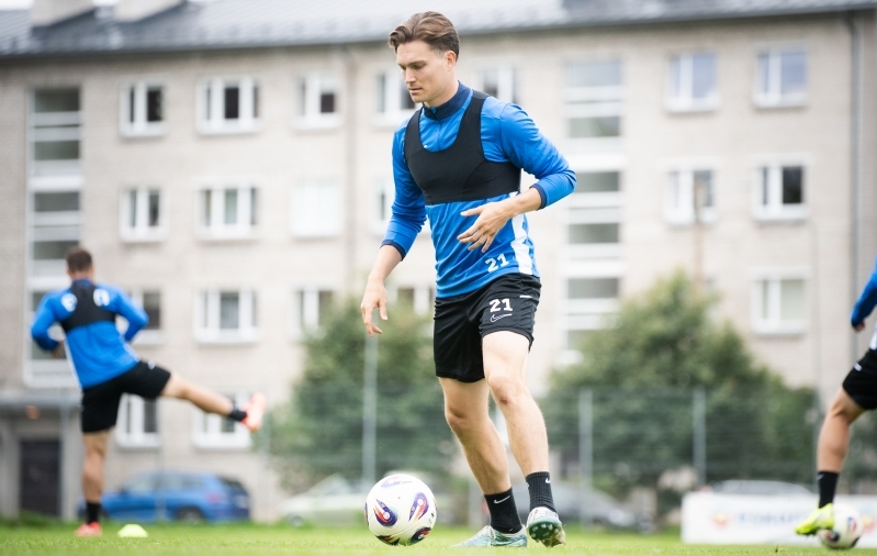 Markus Soomets Eesti koondise treeningul. Foto: Liisi Troska / jalgpall.ee