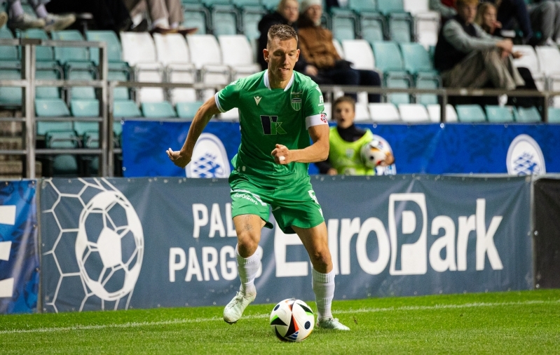 Rasmus Peetson on äärekaitsjana hea, kuid Levadia maksab selle arvelt mujal lõivu. Foto: Katariina Peetson / jalgpall.ee