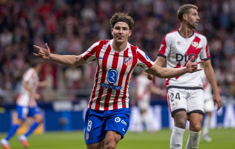 Alvareze esimene kübaratrikk andis Atleticole raske võidu