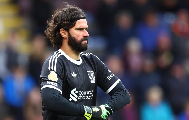 Liverpool kaotas esiväravavahi, EM-i kangelane on valmis kohta täitma