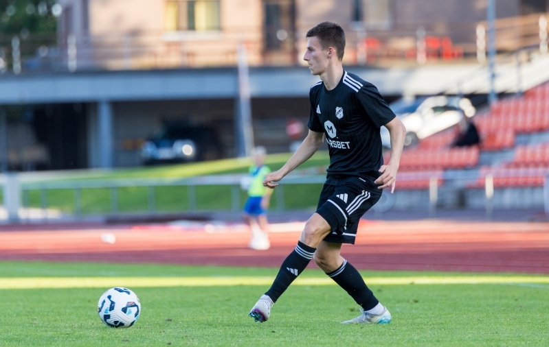 Kalju duubel hammustas Elvat ja kasvatas Welco medalilootust, Levadia alistas duublite lahingus Tammeka