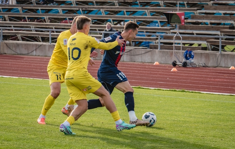 Siim Luts tegutses olude sunnil paremkaitses. Foto: Allan Mehik