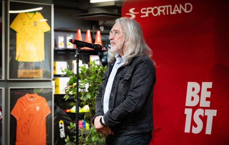 Pohlak jalgpallimuuseumi avamisel: selle rajamine on üks oluline osa kultuuri vundamendist