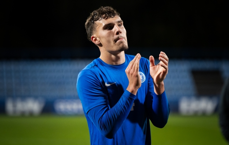 Kristofer Käidi õnnetu käsi viis Eestilt võidupunktid. Foto: Liisi Troska / jalgpall.ee