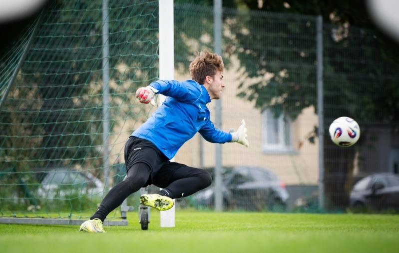 Koondisest vigastusega lahkunud Vallner: loodan, et ühtegi liigamängu ei pea vahele jätma