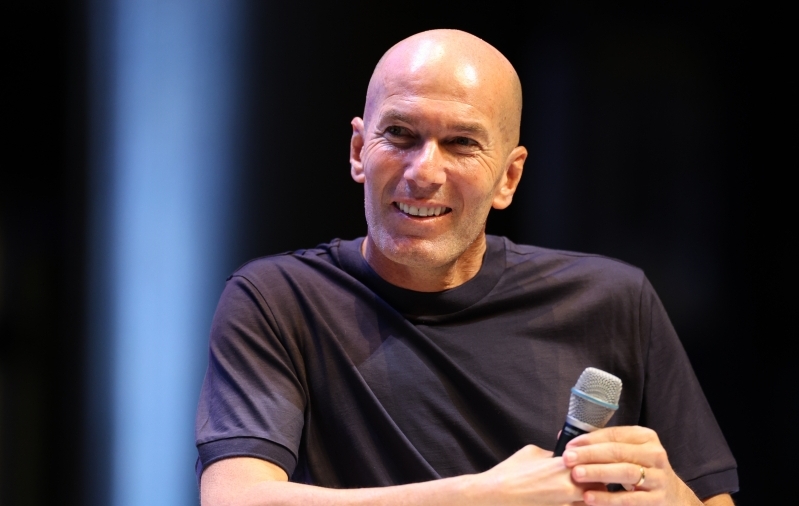 Zidane kinnitas huvi Prantsusmaa koondise juhendamise vastu