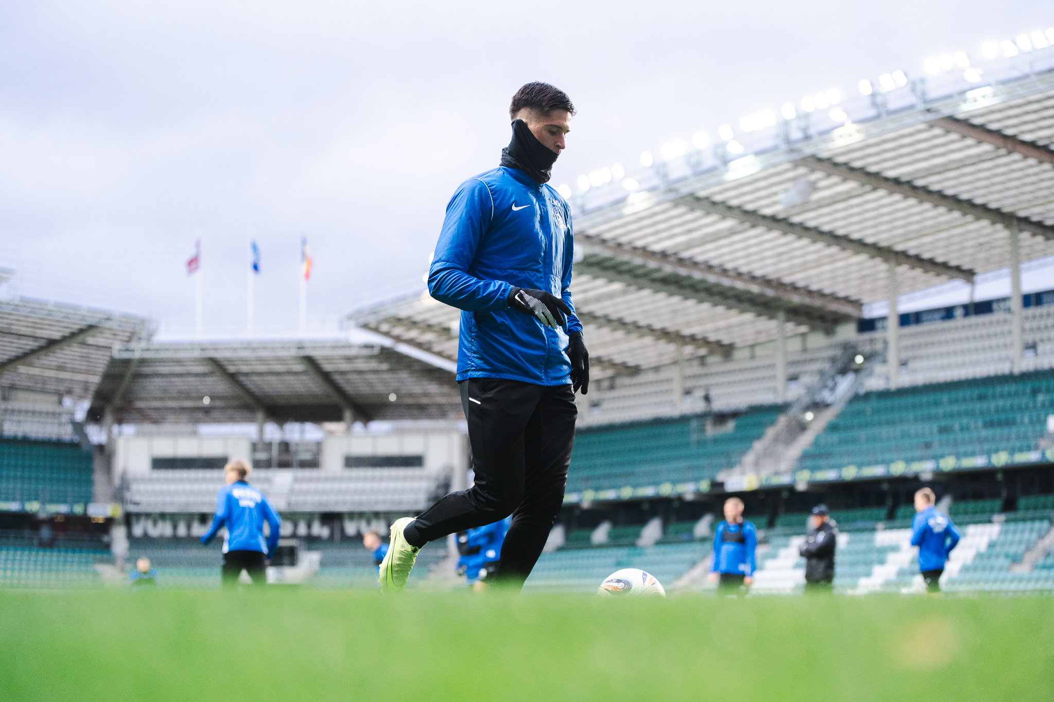 Vetkal ja Dordrecht loovutasid tähtsas heitluses punkte