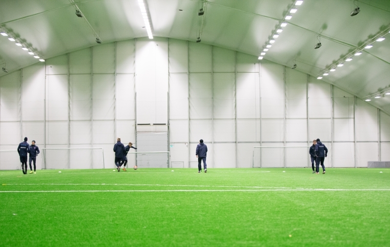 Võru Heliose juht kritiseeris teravalt Eesti valitsust: raha on pidudeks ja rohehulluseks, aga mitte hallide projekti lõpuleviimiseks