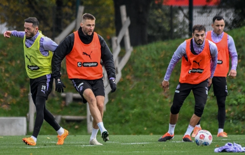 Saksamaa meedia: St. Pauli peatreener võib järgmises mängus 