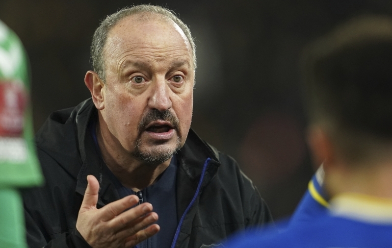 Viimati 2024 märtsis treeneritööd teinud Benitez palgati Kreeka klubi juhendajaks