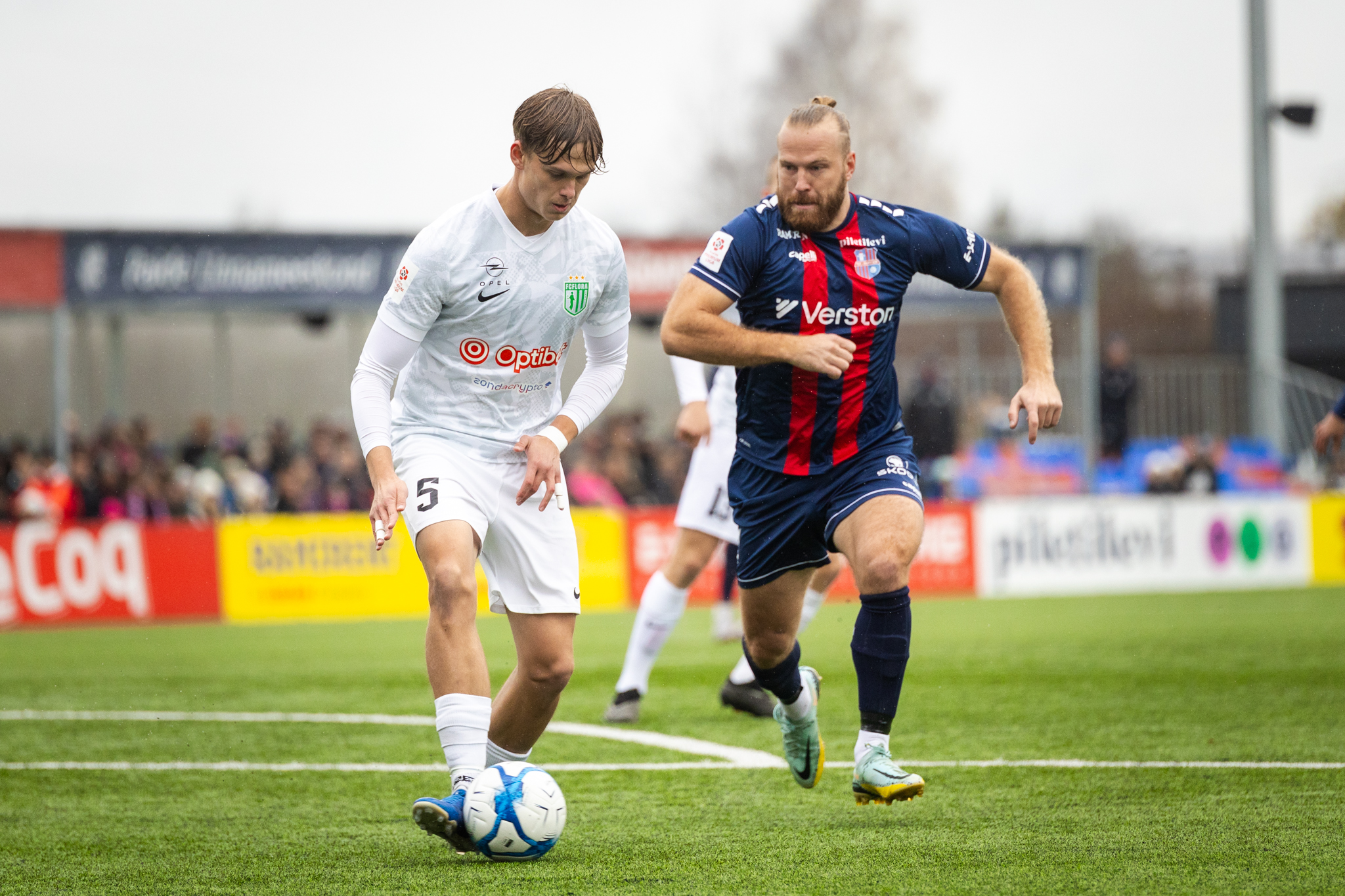 OTSEPILT: karikamängudeks valmistuv Flora ristab piigid Paidega  (kell 19.30, koosseisud!) 