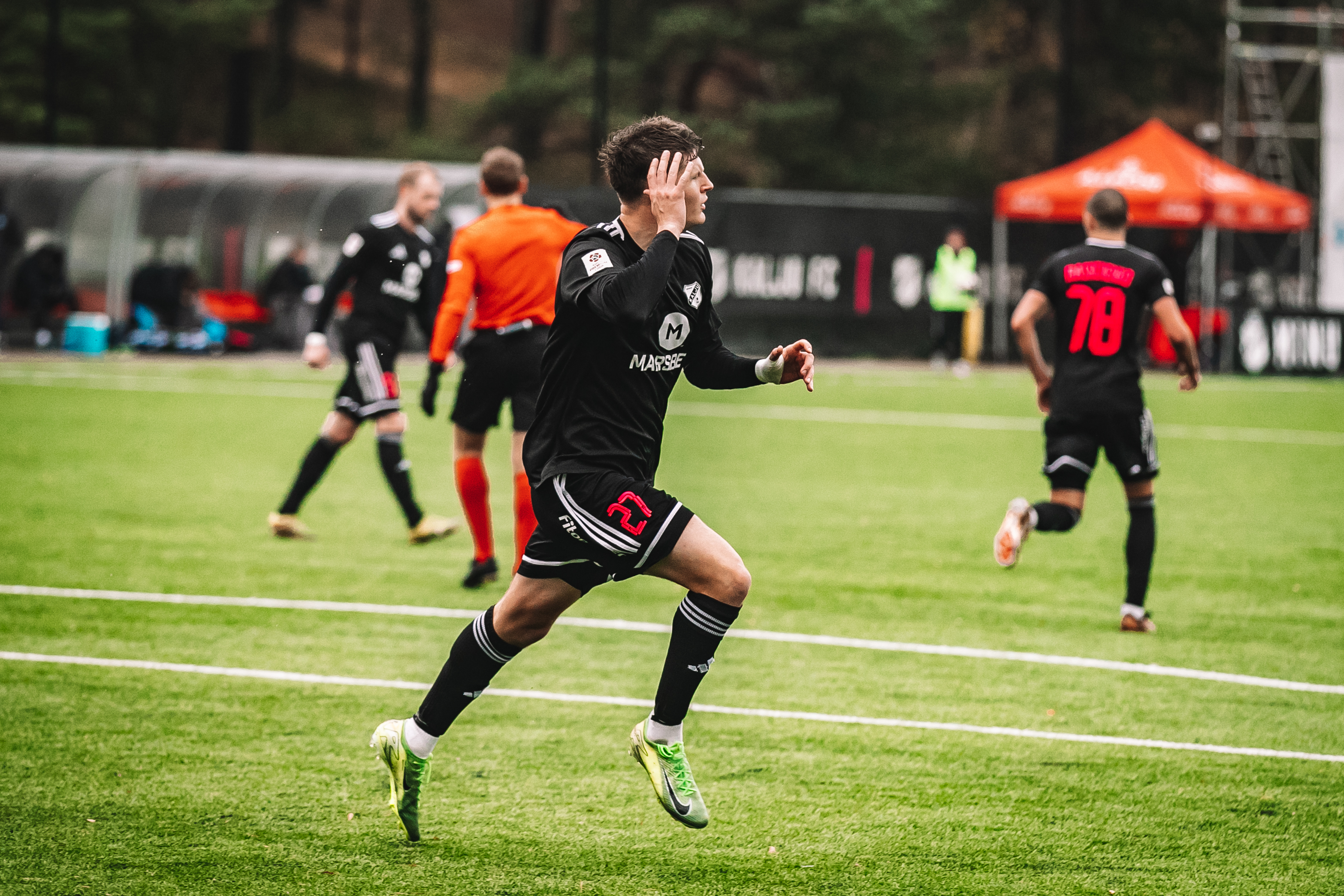 VAATA JÄRELE: Tammeka kaotas Voolaidi debüütmängus Kaljule, Marin põhjustas penalti