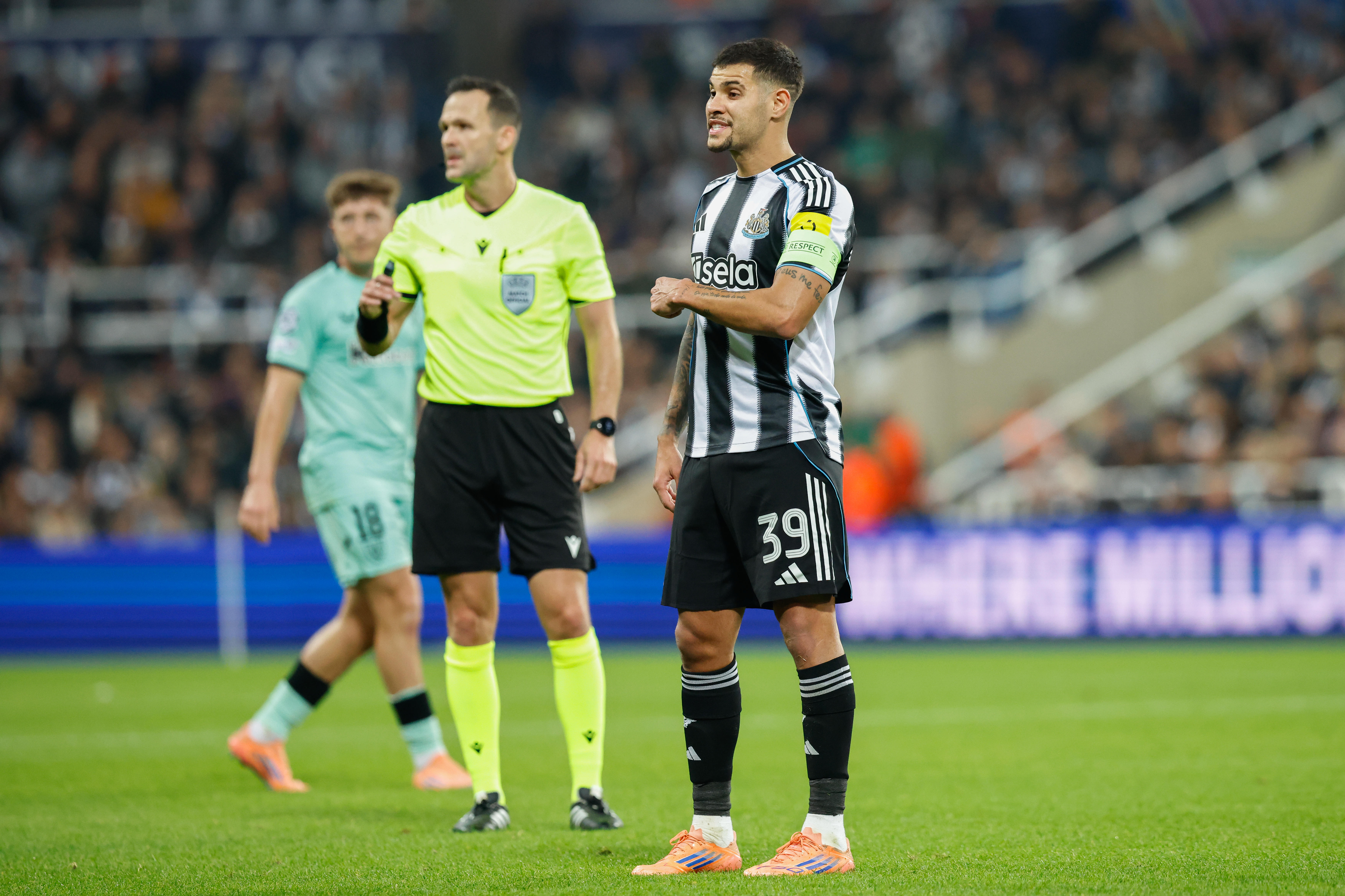 Guimaraes Burni imeväravast: milline mees, lihtsalt suurepärane!