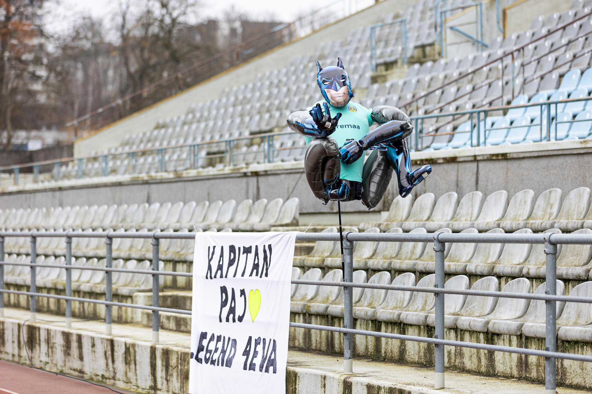 Pajunurme oli "toetama" tulnud ka meeleolukas õhupall. Foto: Jana Pipar