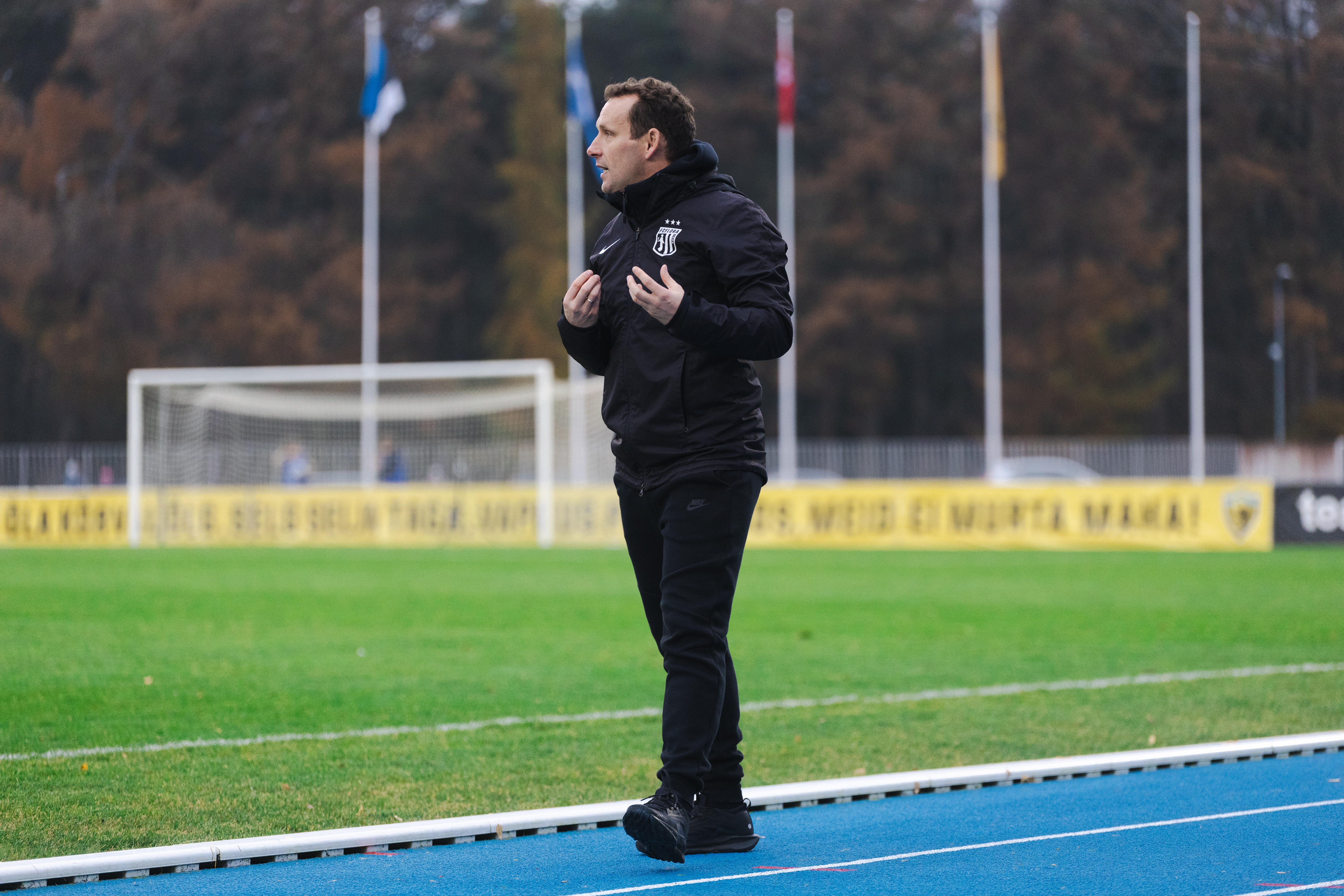 Treenerina esimesel hooajal meistriks kroonitud Vassiljev: jalgpallur oli lihtsam olla