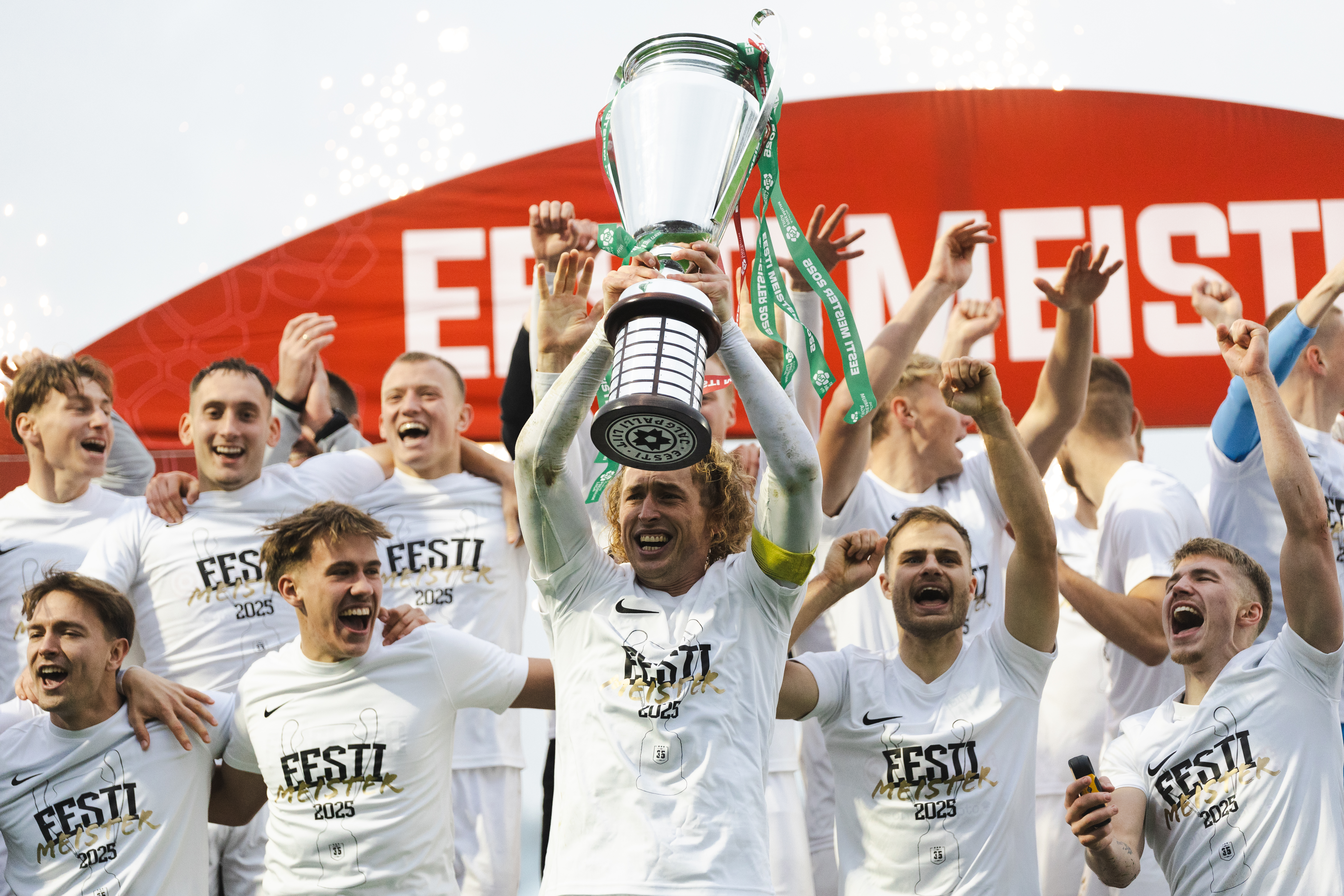 SUUR HÄÄLETUS: vali Premium liiga parim mängija!