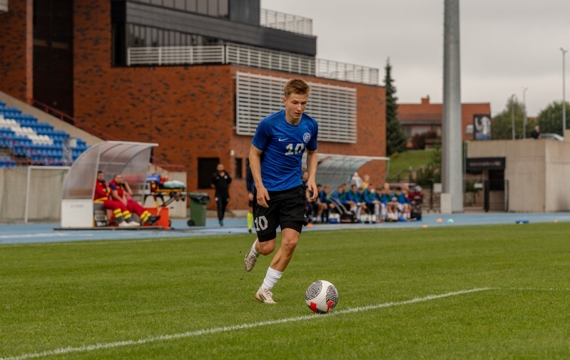 Vägev! Eesti noored näppasid EM-valikturniiri alustuseks Portugalilt punkti!  (vaata tipphetki!) 