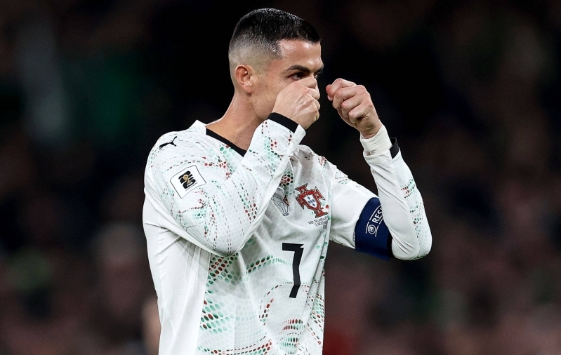 Trumpäss löödi letti? FIFA halastas MM-i eel puhaste paberitega Ronaldole