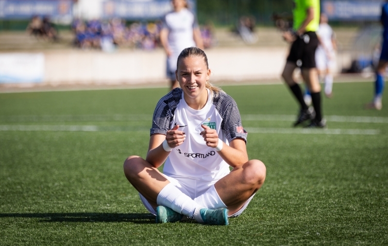 Novembris üheksa väravat löönud Teern valiti kuu parimaks mängijaks  (Morkovkina valiti parimaks treeneriks) 