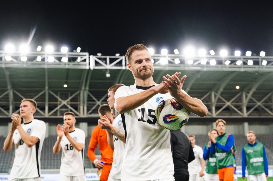 Teenitud m&auml;ngupall. Foto: Liisi Troska / jalgpall.ee