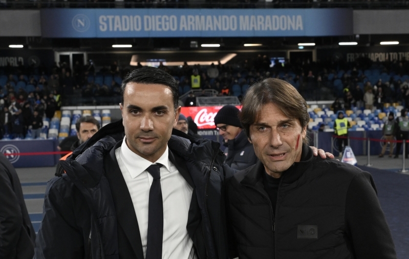 Uue peatreeneri efekt ei toiminud: eelmise hooaja pronksimeeskond sai tiitlikaitsjalt lüüa