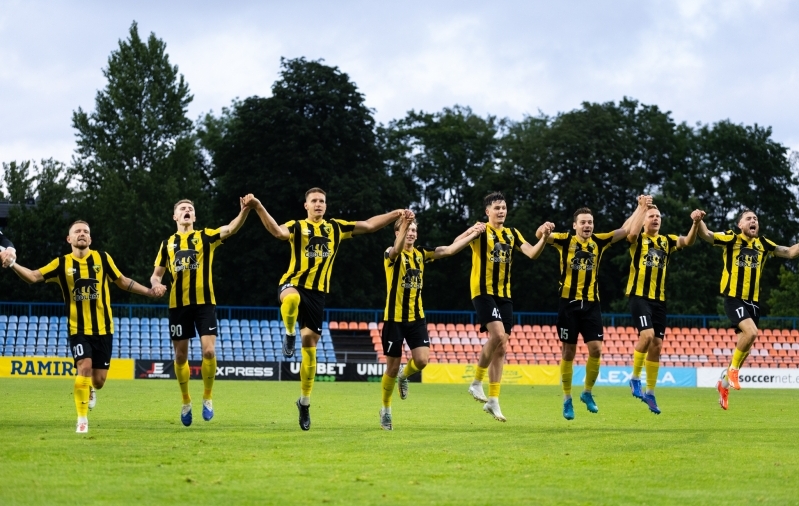 Eelmise aastaga võrreldes parandas oma punktisaaki kõige rohkem Pärnu Vaprus. Foto: Katariina Peetson / jalgpall.ee