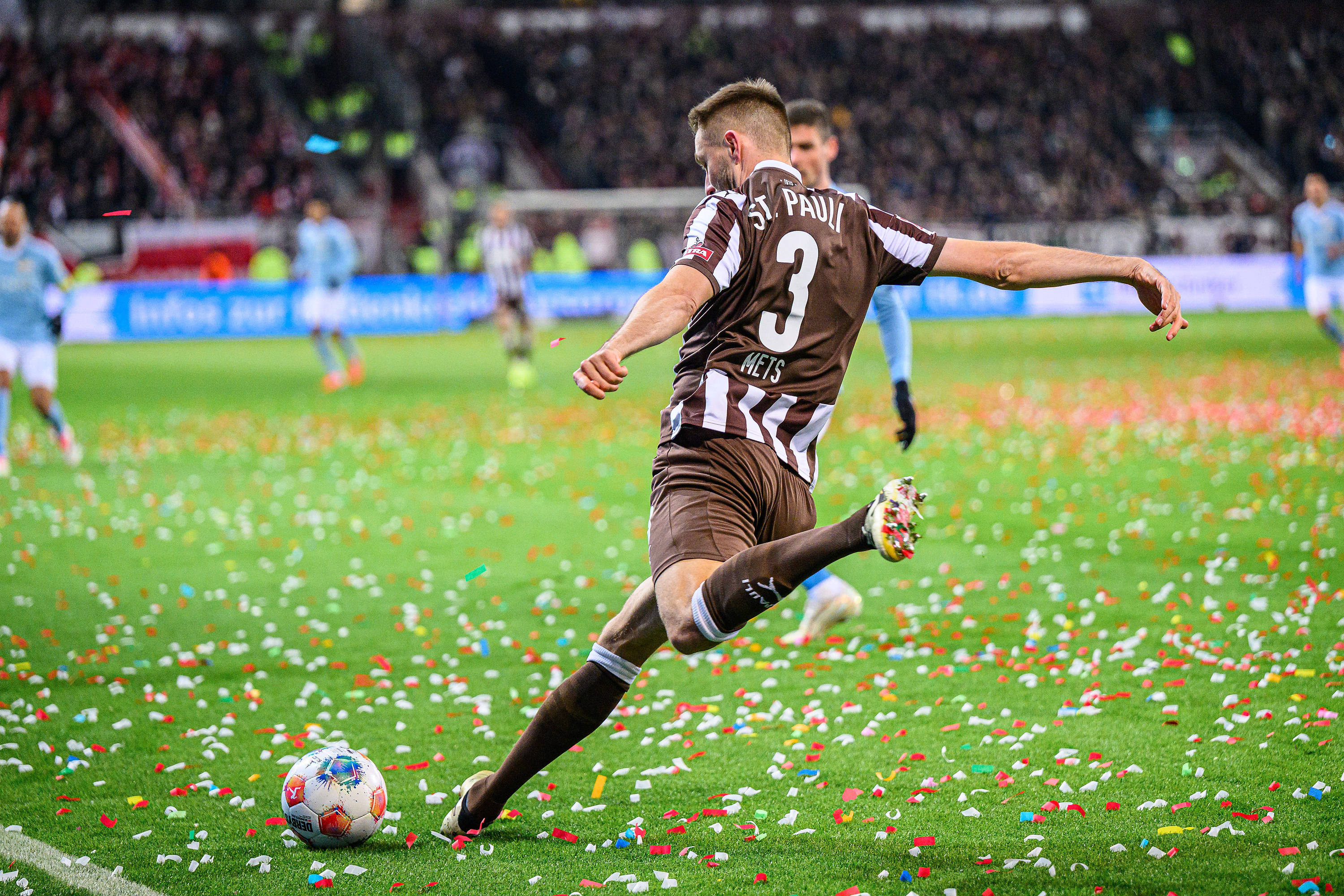 Karol Mets ja St. Pauli l&auml;hevad vastamisi tunamulluse karikav&otilde;itjaga. Foto: Scanpix / Henning Rohlfs / Lobeca / Imago Images