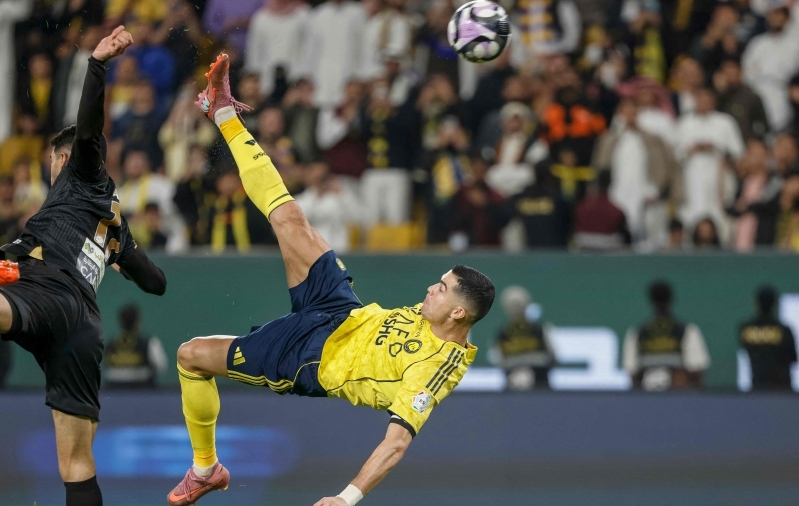 40-aastane Ronaldo taaselustas 1000. värava jahil karjääri ühe säravama hetke