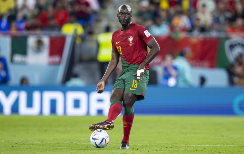 Ott Tänak sõidutas Saudi Araabia MM-rallil Portugali jalgpallurit