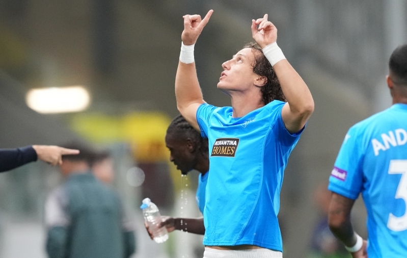 David Luiz sillutas tee Pafose viigini. Foto: Scanpix / Petros Karadjias / AP Photo