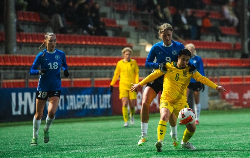 Luup peale | Anderlechti ründajaga hätta jäänud Eesti lõpetas aasta kaotusega  (galerii!) 