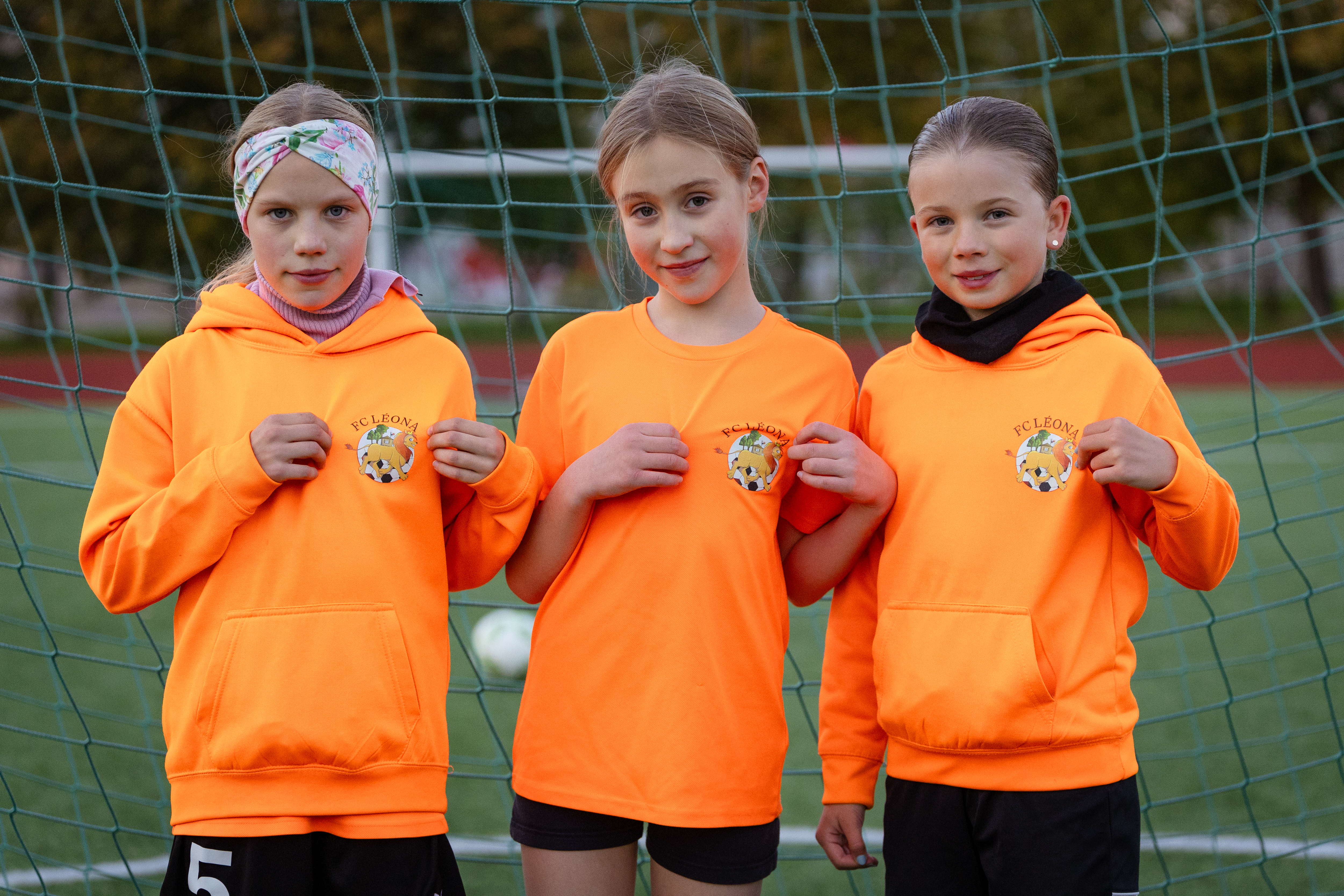 Kes see seal Tallinna kesklinnas möirgab? FC Leona!