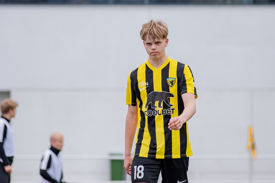 Marten-Chris Paalberg j&auml;tab P&auml;rnu Vaprusega peagi h&uuml;vasti. Foto: Svetlana Valijeva