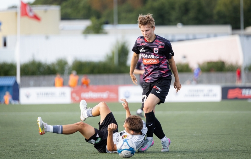 Soome tippklubi HJK testib nii Viimsi kui ka Tartu Kalevi mängijat