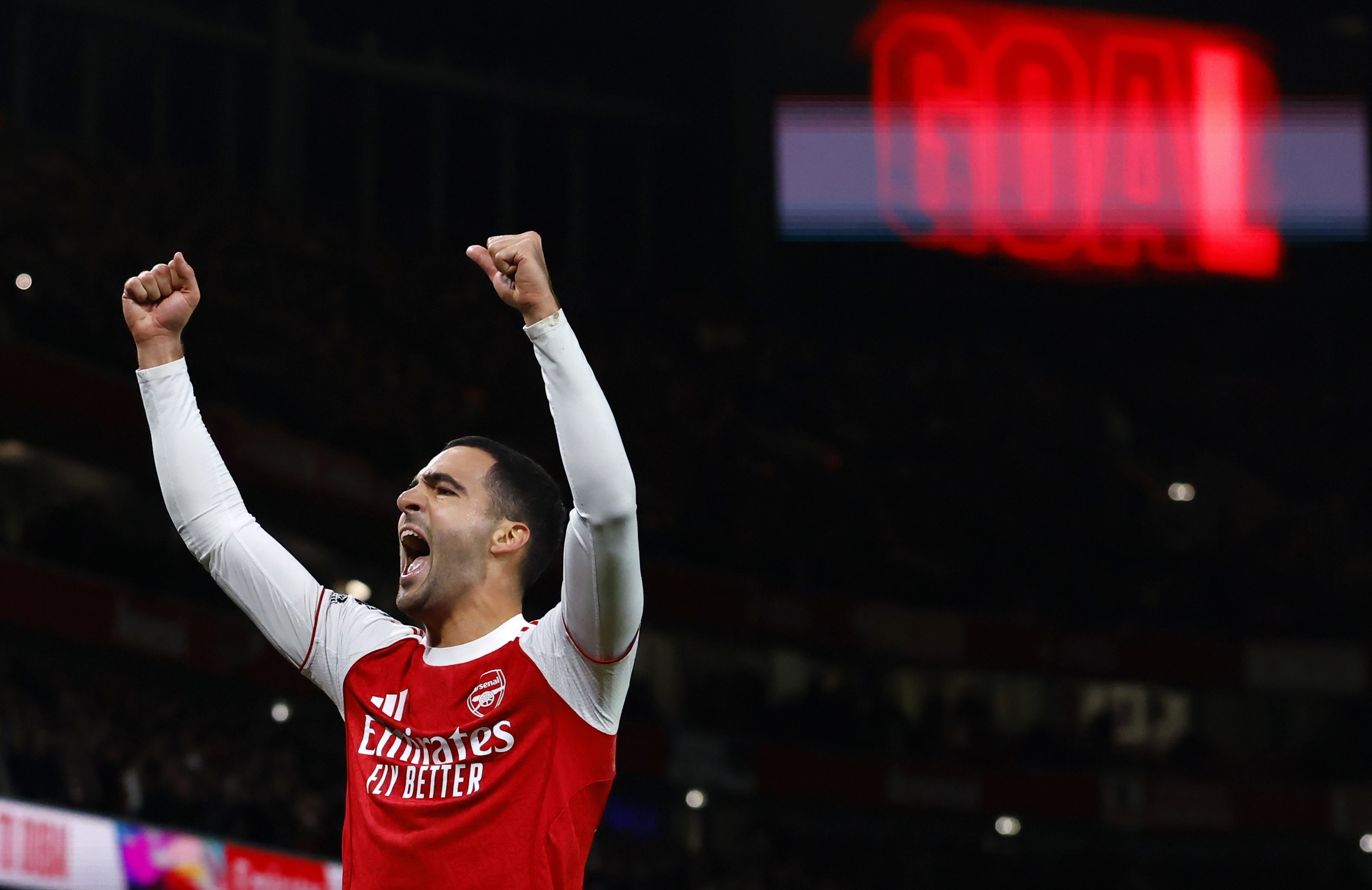 Üleplatsimees Merino vedas Arsenali tagasi võidulainele, Chelsea sai haledalt tappa ja Liverpool kaotas punkte