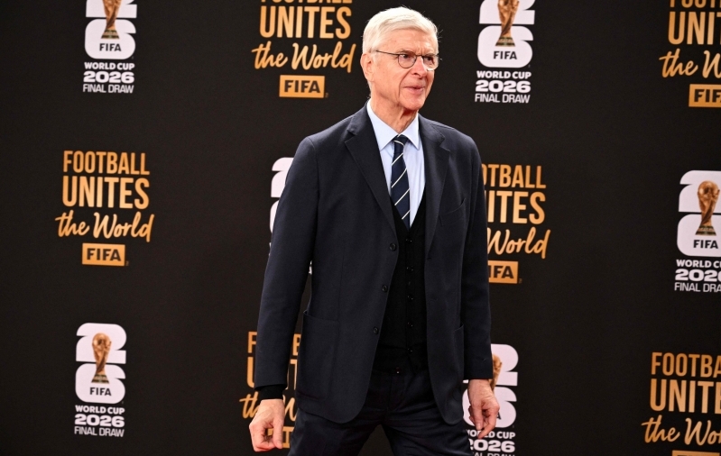 48 osalejat matemaatiliseks tehteks sidunud Wenger nimetas supersoosikuks Prantsusmaa